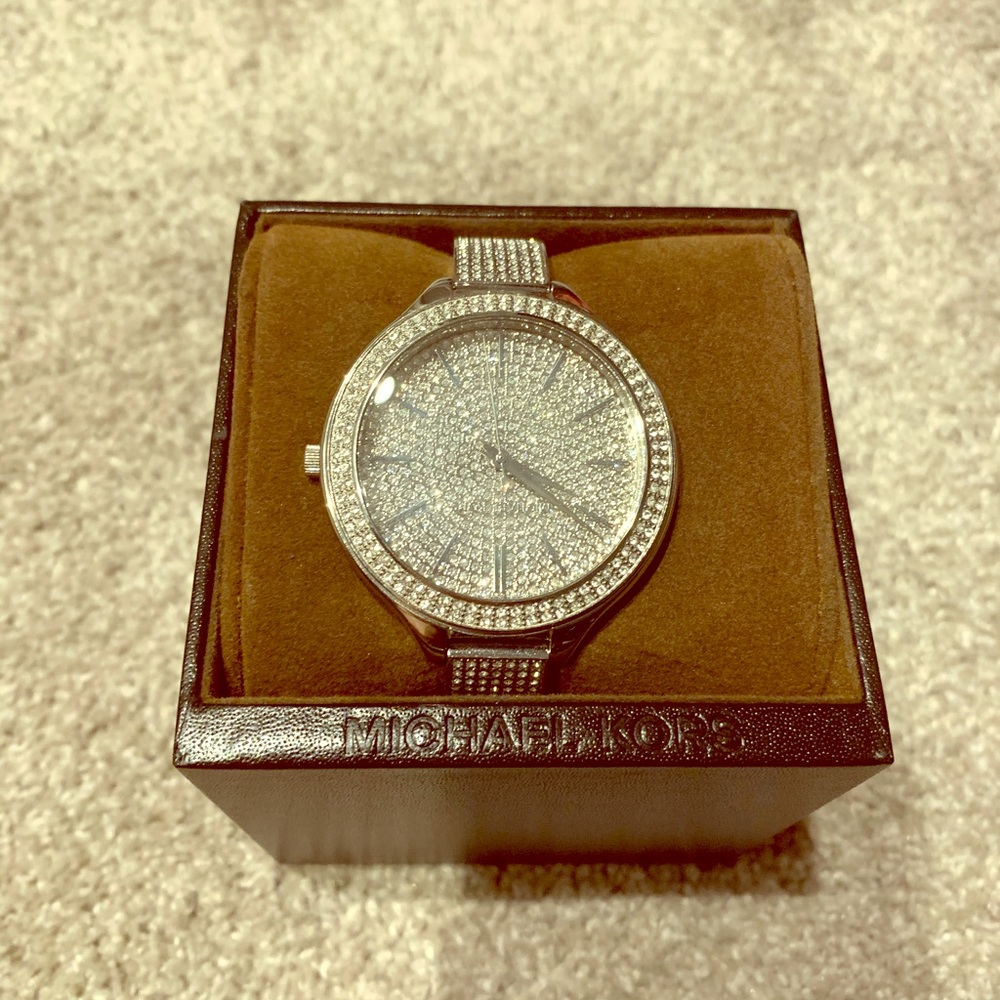 ALL CRYSTAL MICHAEL KORS WATCH